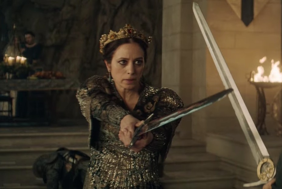 Queen Calanthe from the Witcher holds a sword