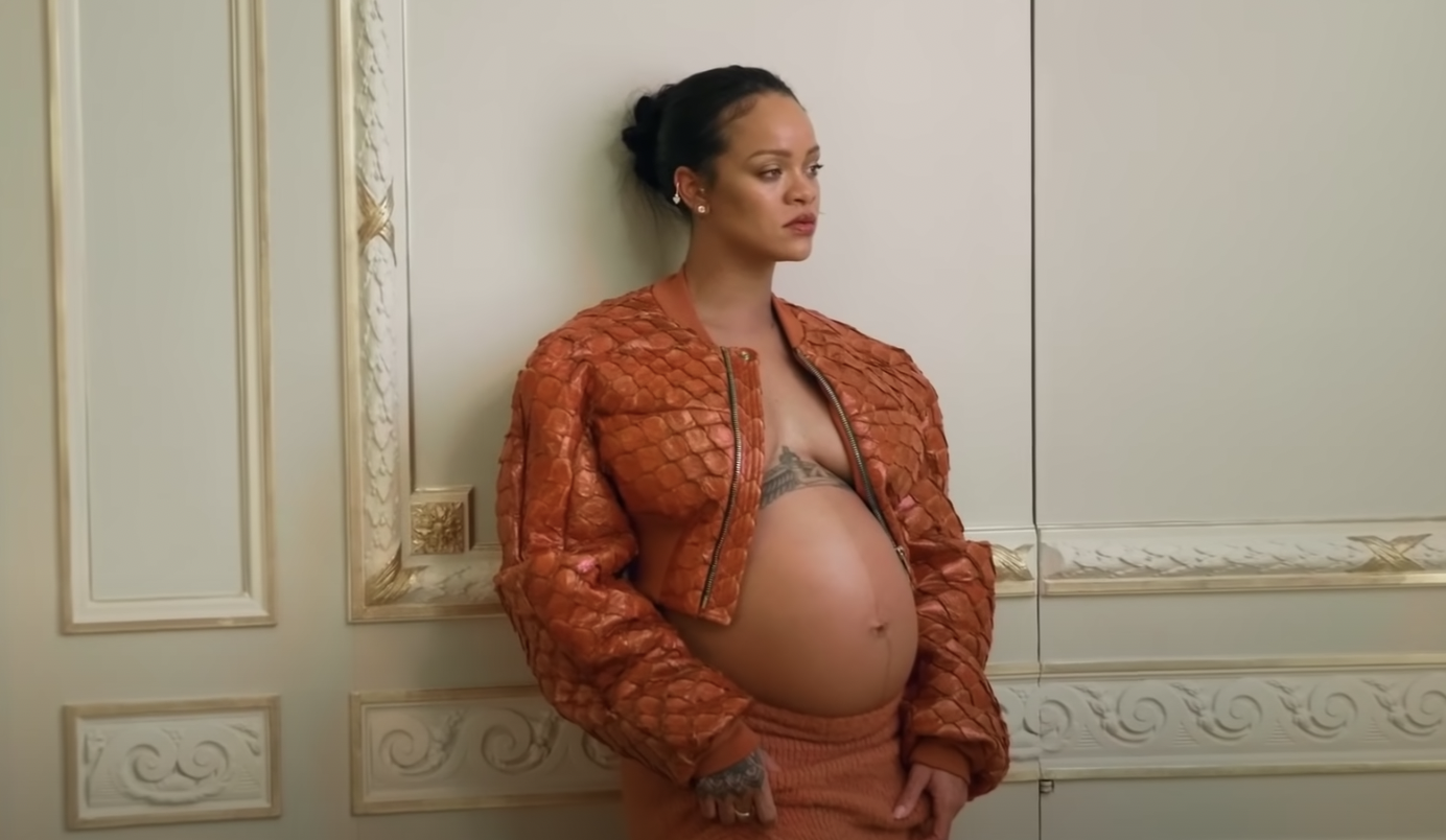 Rihanna's Approach to Maternity Clothes Helped Me Redefine Motherhood -  Electric Literature